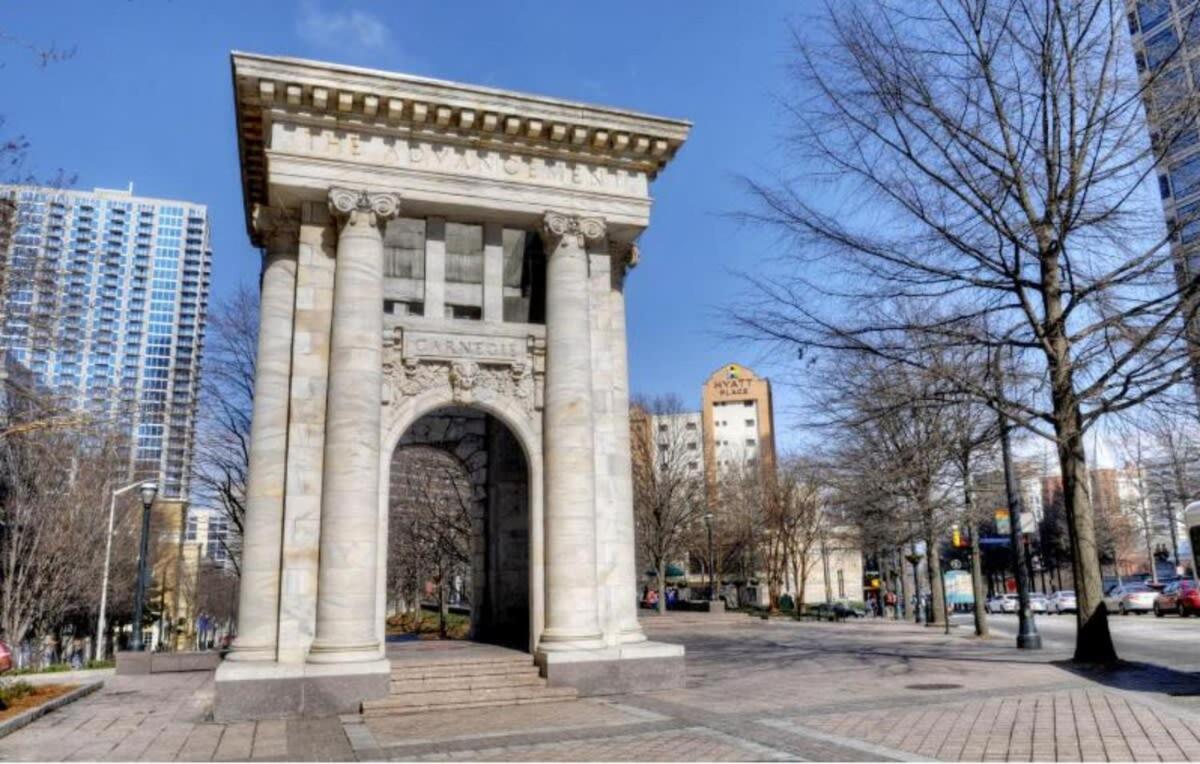 애틀랜타 Downtown! Private Balcony! 24 Concierge! Pt11H 아파트 외부 사진